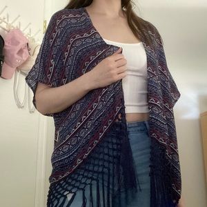 Aztec print short sleeve shaw